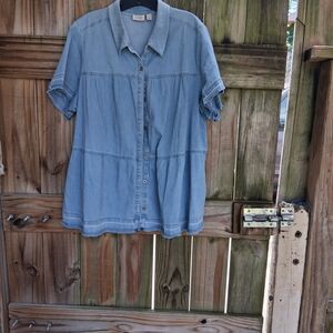 LOGO by Lori Goldstein Light Blue Button-Down Short Sleeve Top